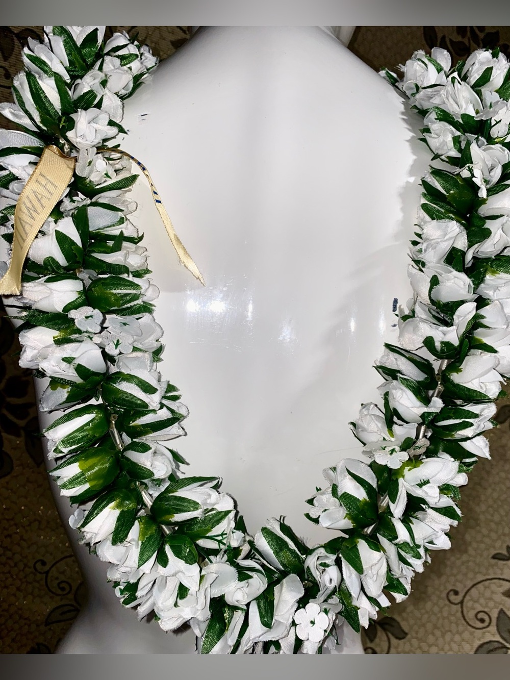 Vintage White Rose Bud Hawaiian Lei Necklace Luau Wedding Graduation 20”